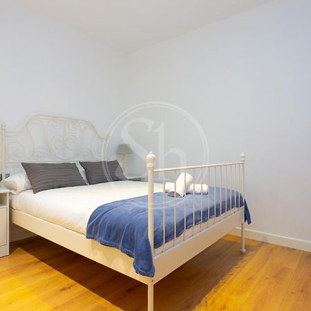 Bonito Apartamento Cerca De La Sagrada Familia Barcelona Ngoại thất bức ảnh